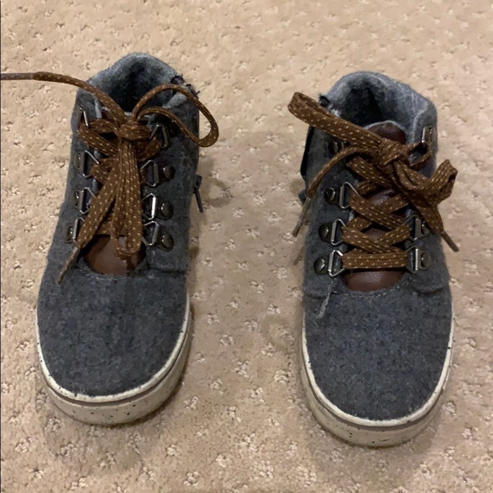 Cat & Jack high top sneakers
